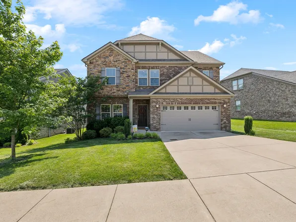 633 Fall Creek Cir, Goodlettsville, TN 37072