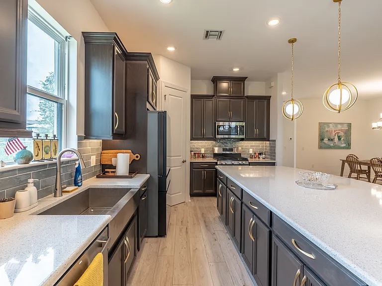 15347 Turin Dr — Photo 15