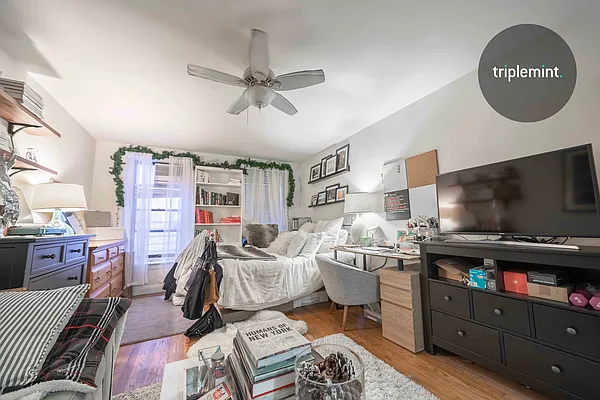 Rented by The Agency | media 1