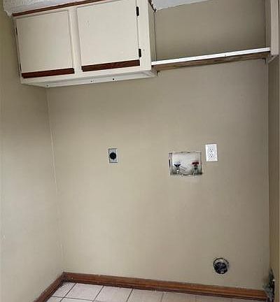 4th image of 51 Carriage Ln APT B