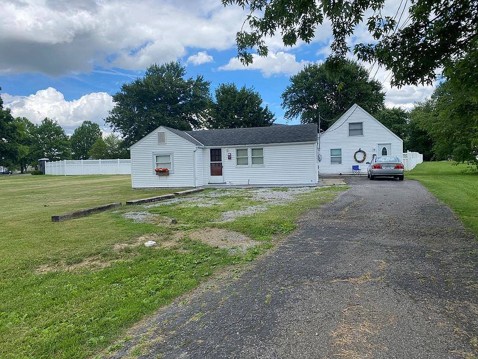 1st image of 193 Lee Ave