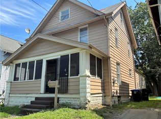 567 Garry Rd, Akron, OH 44305