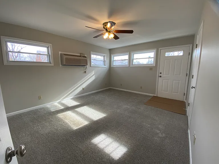 3505 Johnston Way — Photo 3