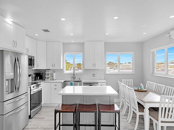 3rd image of 325 Calusa St #359
