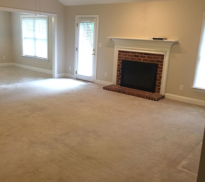 2nd image of 1809 Lakemont Dr