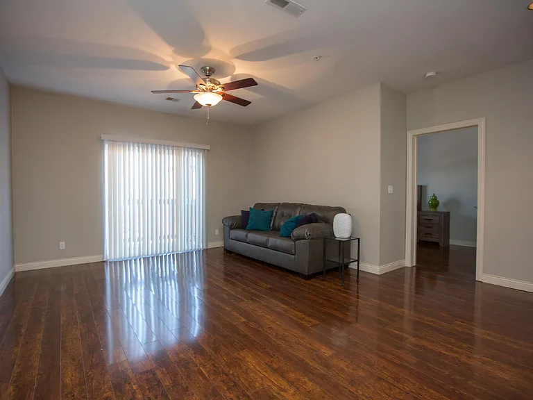 1115 Ashland Rd — Photo 10