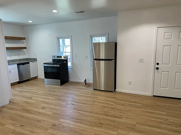 403 Wilson Ave #1 — Photo 1
