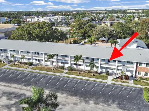 121 Brandy Wine Dr #121, Largo, FL 33771