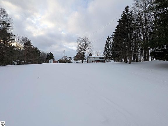 2nd image of 17527 110th Ave