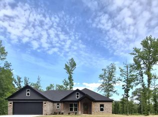 6708 N Detonti Rd, Bauxite, AR 72011