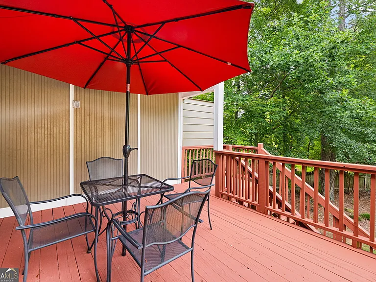 227 Oakwind Pte — Photo 37