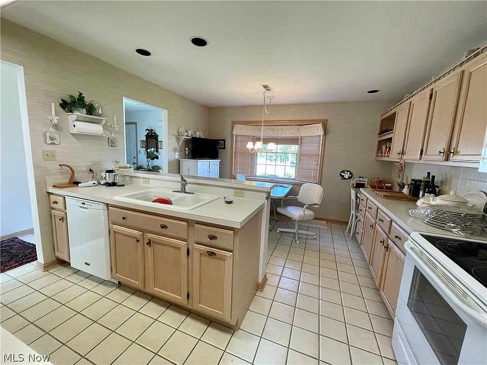 755 Bent Creek Dr, Wadsworth, OH 44281 Zillow