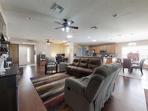 2nd image of 3916 SW 57th Ct