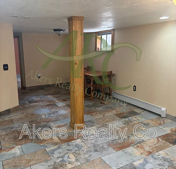 123 Van Buren St #DOWNSTAIRS — Photo 7