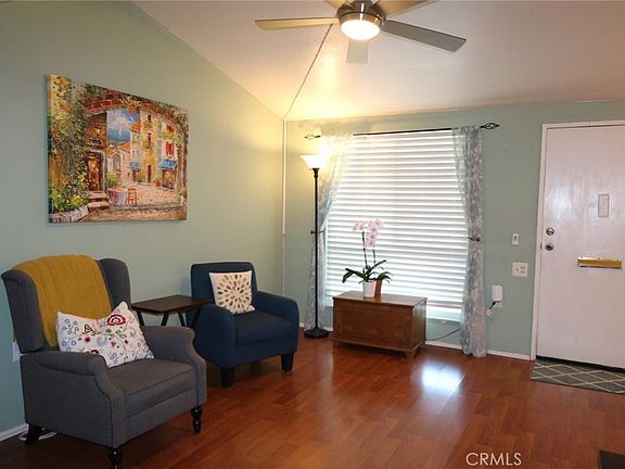 5th image of 19208 Avenue Of The Oaks Unit J