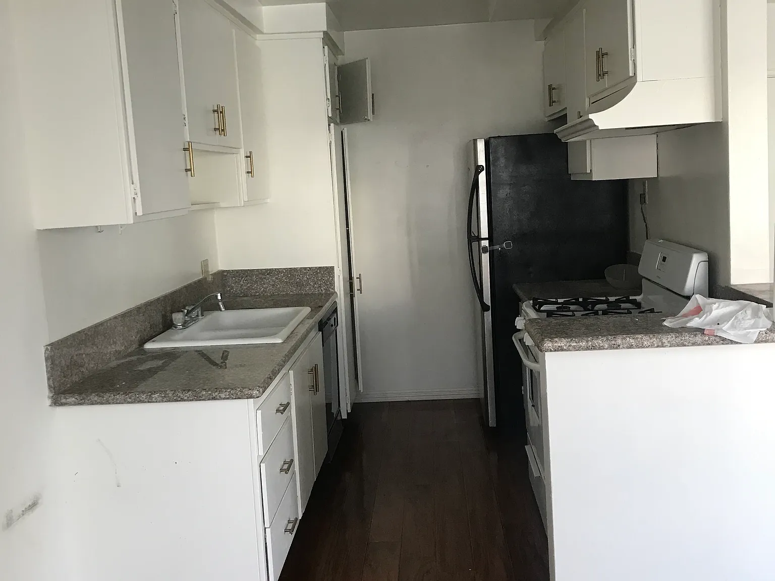 2 bed, 1200 sqft, $2,950 — Photo 4