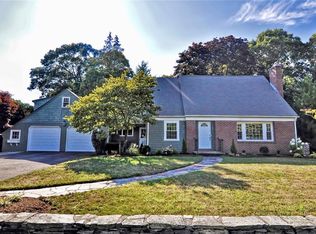 199 Squantum Dr, Warwick, RI 02888