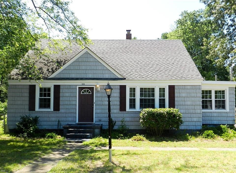 1st image of 1028 Geneva Ave