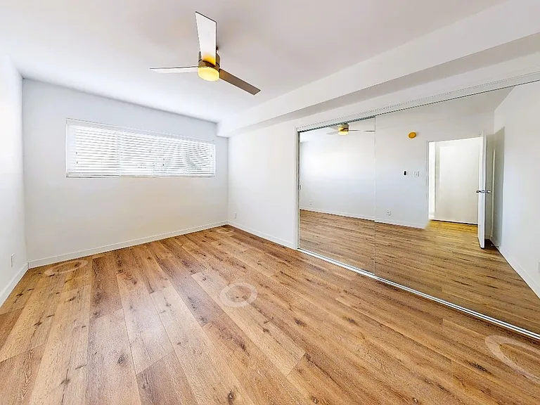 1815 N. Harvard Blvd — Photo 31