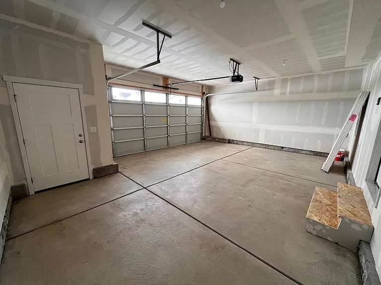 1205 S 750 W — Photo 11