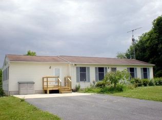 5118 Bino Rd, Greencastle, PA 17225