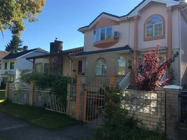 5109 Slocan St, Vancouver, BC V5R 2A6