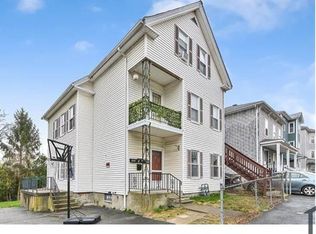 13 Esther St APT 1, Worcester, MA 01607