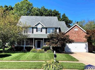 567 Hollowbrook Ct, Terre Haute, IN 47803