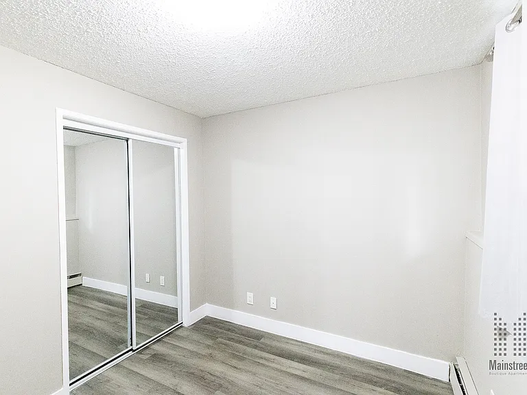 1913 11th Ave SW — Photo 16