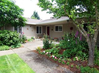 2733 Sarah Ln, Eugene, OR 97408