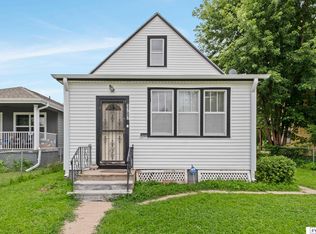 3707 N 19th St, Omaha, NE 68110