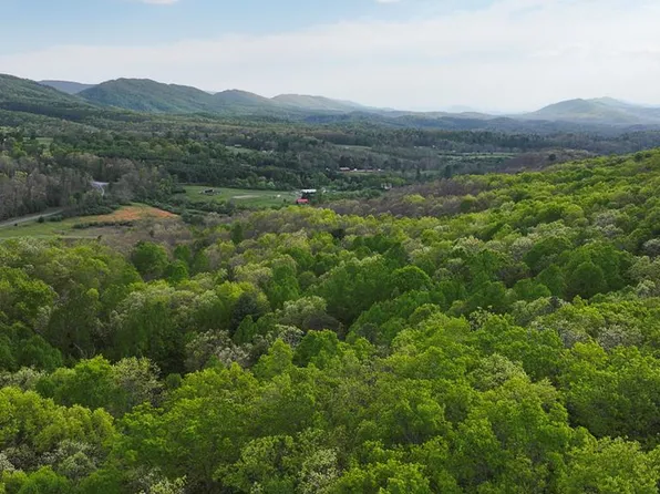 Uc001 Sam Snead Hwy, Warm Springs, VA 24484