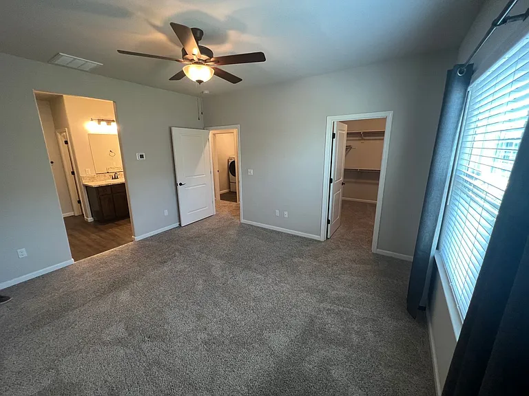 3902 Wickman Loop — Photo 8