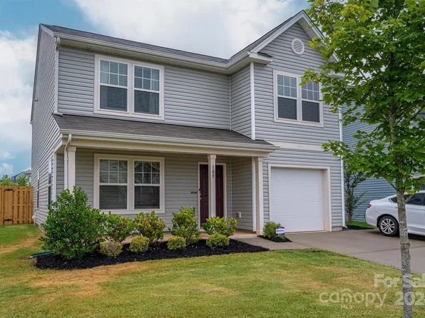 109 Clove Hitch Dr, Statesville, NC 28677