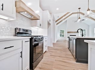 26 Kirkcudbright Ln, Bella Vista, AR 72715