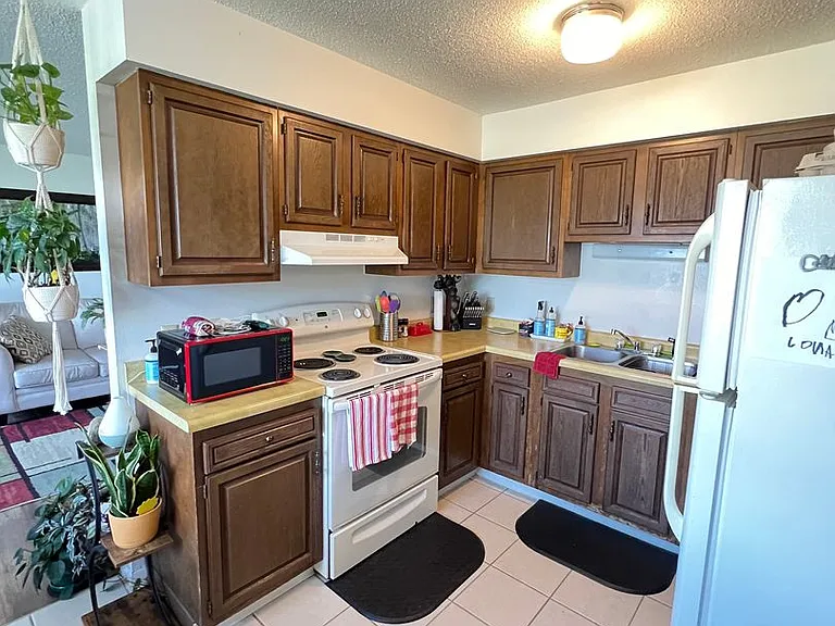 3208 Ogden Ave — Photo 11