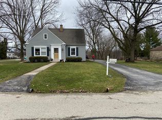 120 S Orchard St, Thiensville, WI 53092