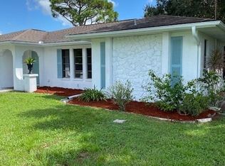 1112 Inverness St, Pt Charlotte, FL 33952