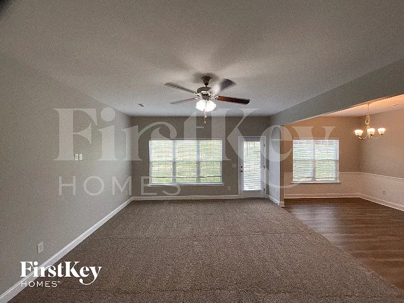 Building Photo - 3674 Hayfield Ct