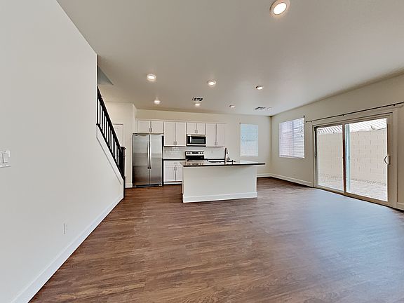 4th image of 10026 Cathedral Pines Ave