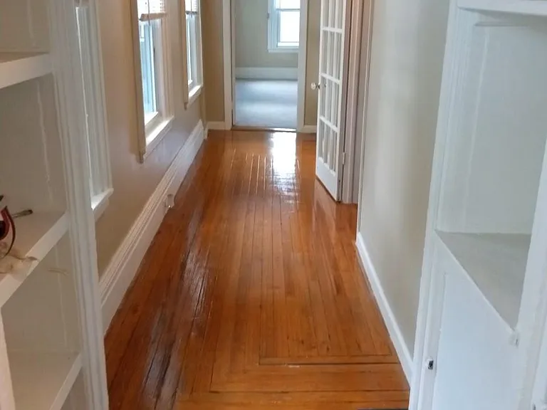 7 Broad St #4 — Photo 11