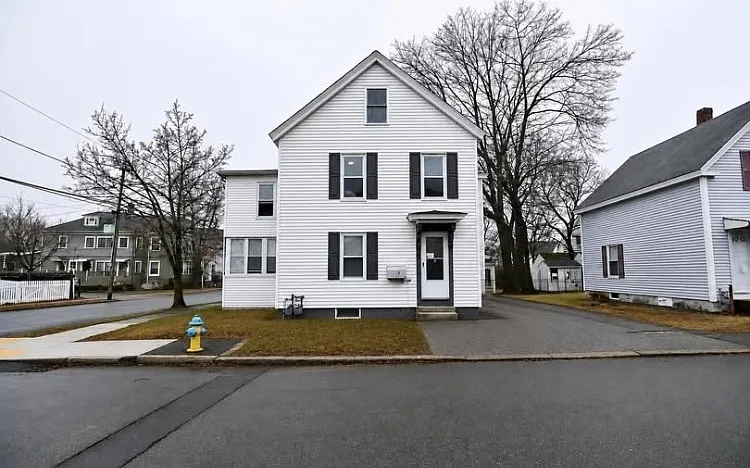51 Blossom St #2 — Photo 1