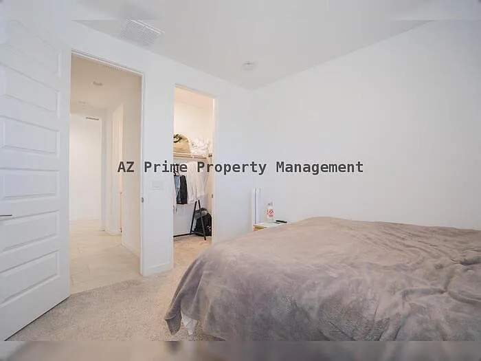 8139 E Osborn Rd — Photo 25
