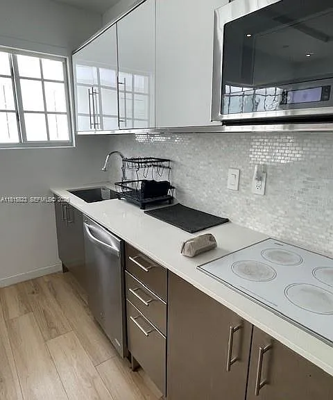 700 16th St #204 — Photo 7