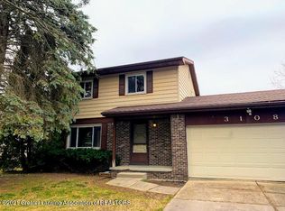 3108 Colchester Rd, Lansing, MI 48906