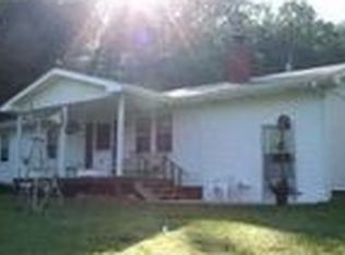 389 Tiger Creek Rd, Roan Mountain, TN 37687