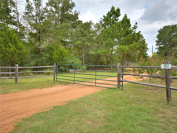 5th image of 182 Wrangler Ln