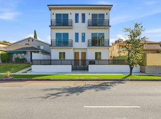 6554 Balboa Blvd, Van Nuys, CA 91406
