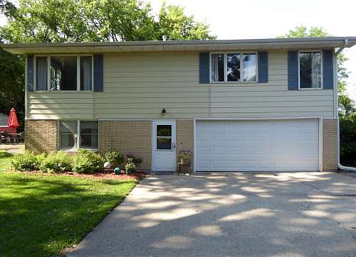 736 4th Avenue, Windom, Mn 56101