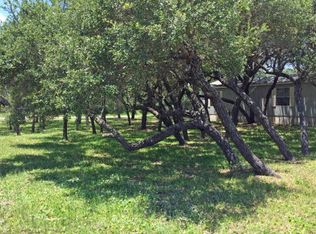 2028 San Antonio St, Rockport, TX 78382